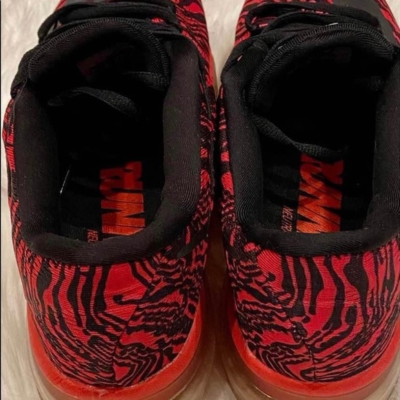 Nike sneakers - Picture 6 of 6